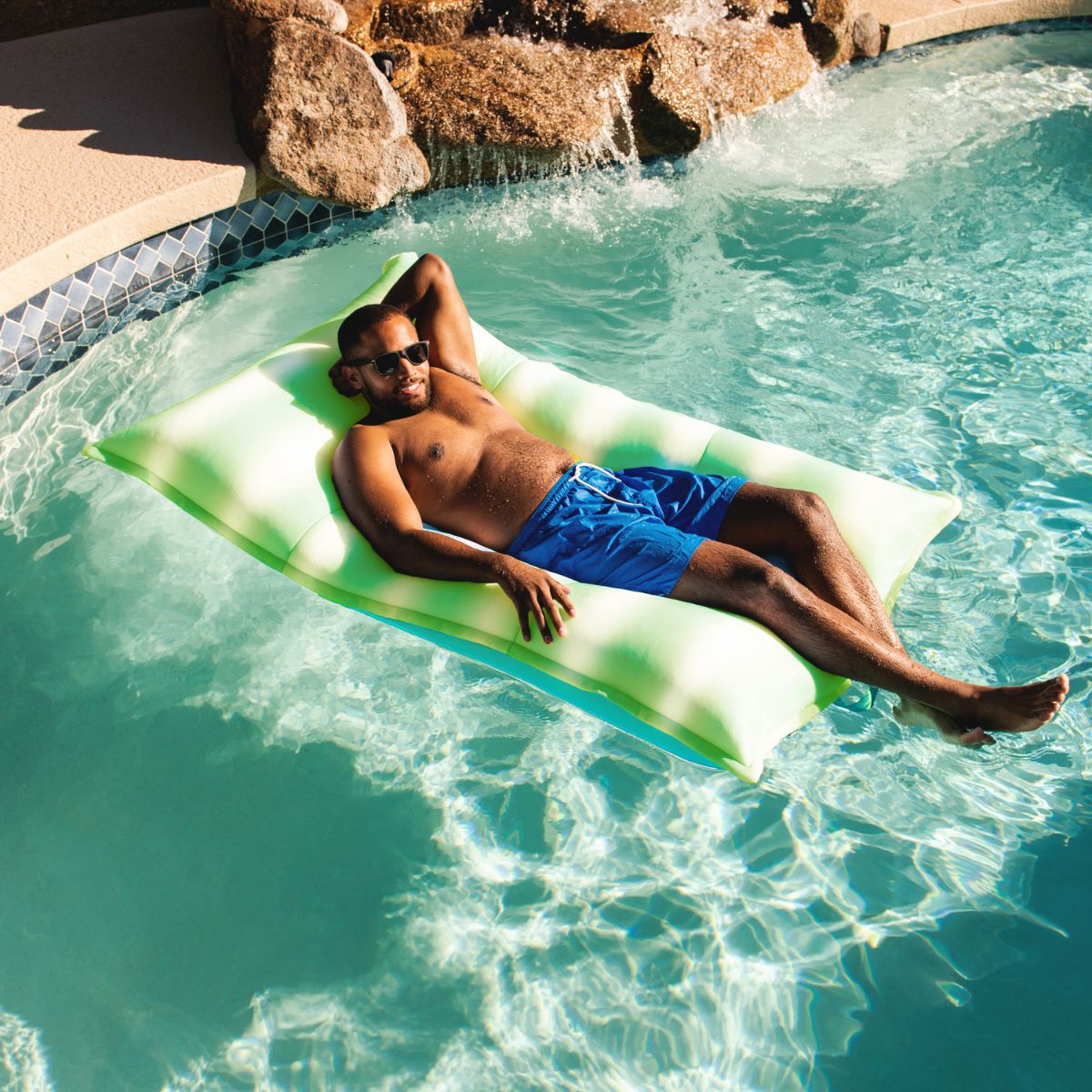 Lagoon Lounger - Pool Float