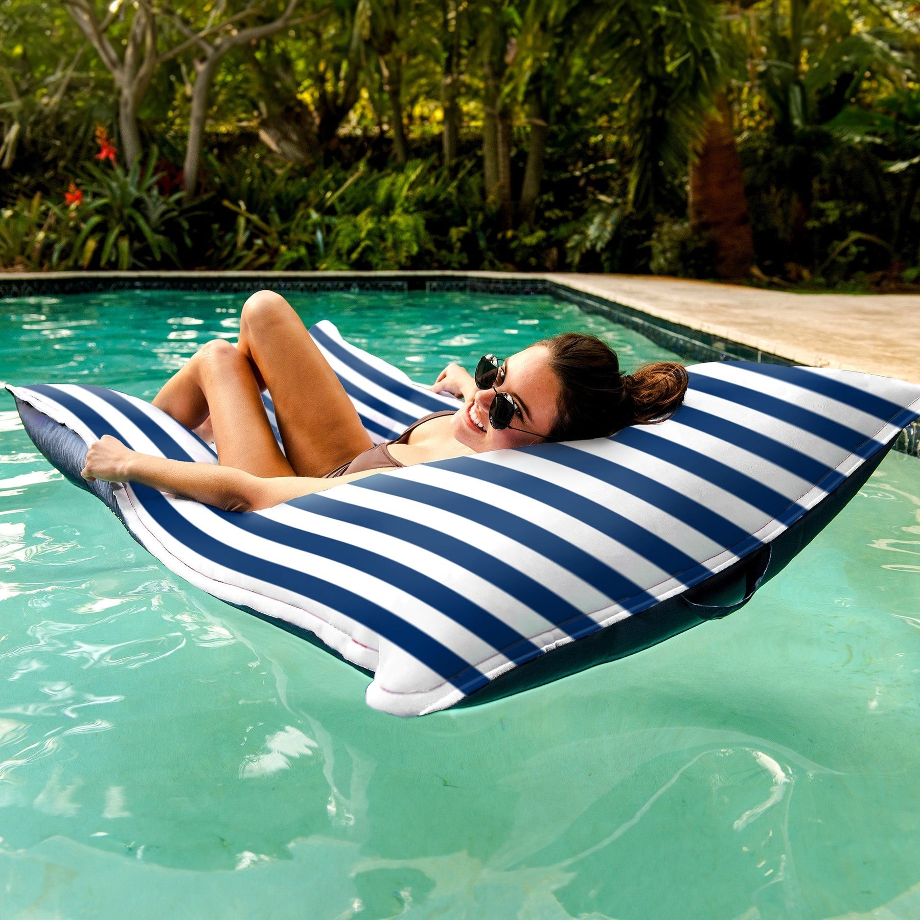 Lagoon Lounger - Pool Float