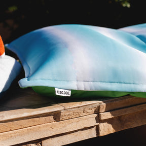 Lagoon Lounger - Pool Float