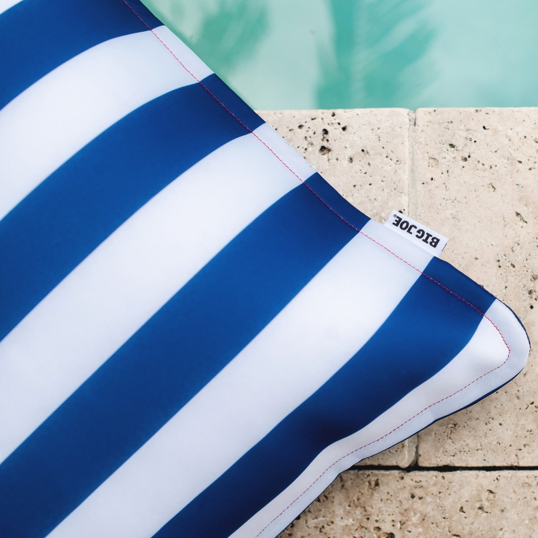 Lagoon Lounger - Pool Float