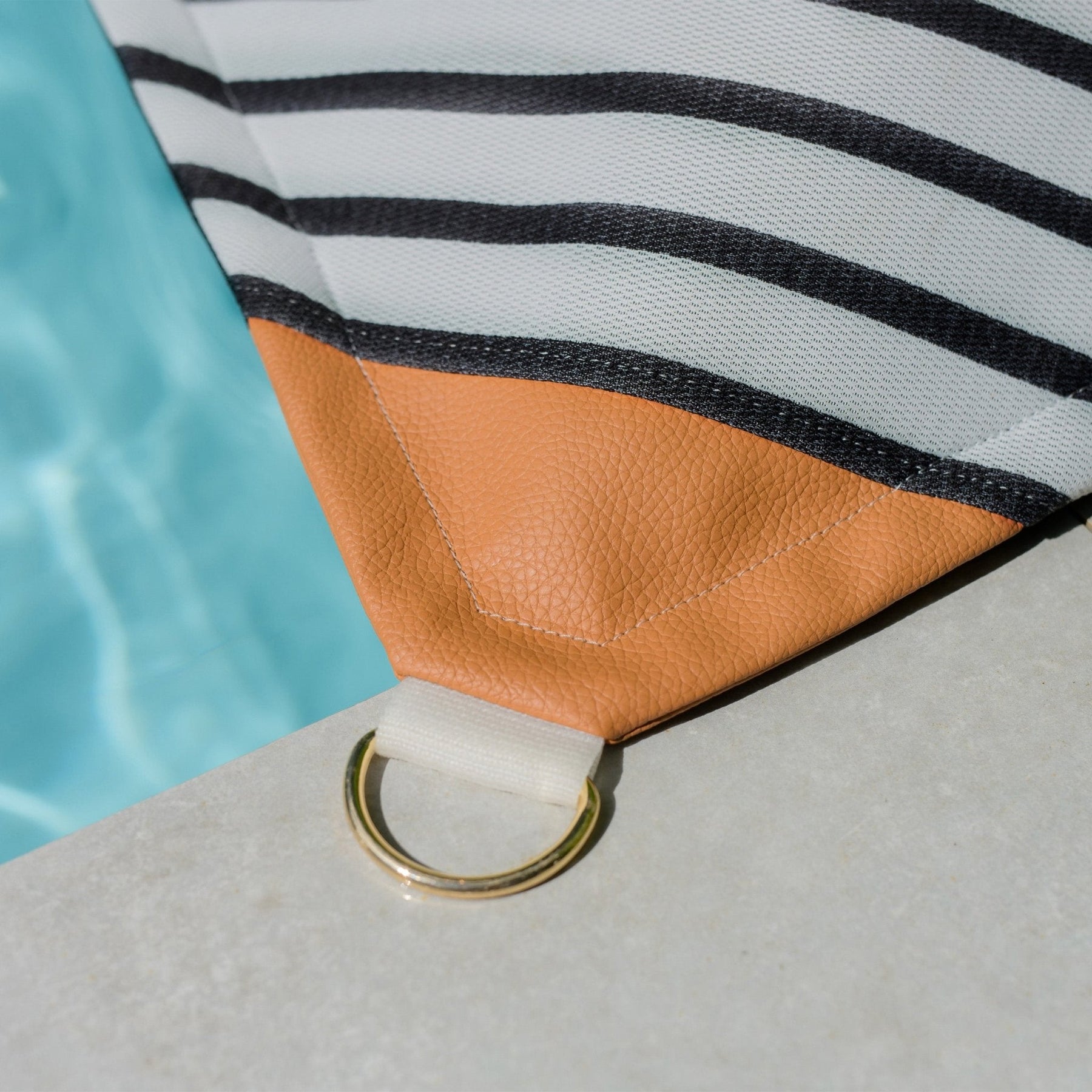 Lux Lagoon Lounger - Pool Float