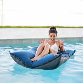 Lux Twilight™ Lagoon Lounger
