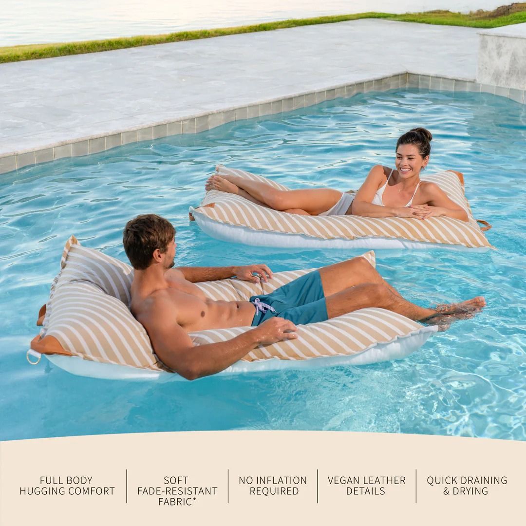 Lux Twilight™ Lagoon Lounger