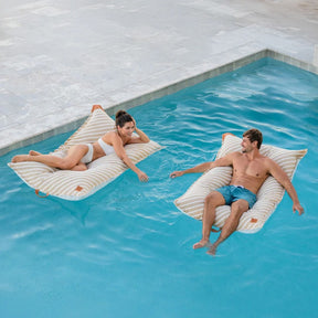 Lux Twilight™ Lagoon Lounger